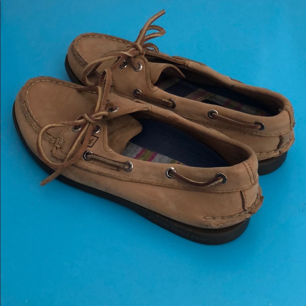 Sperry boat shoes